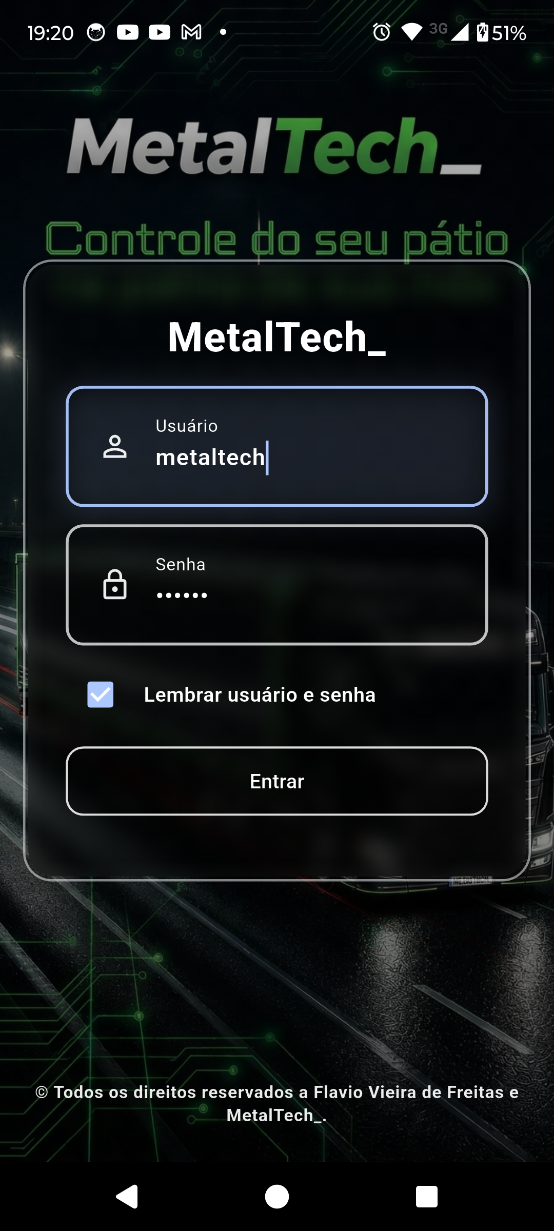 Tela mobile de login do MetalTech em smartphone
